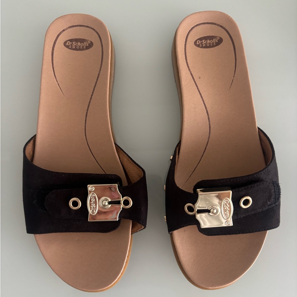 Dr. Scholl's Black and Tan Buckle Sandals
